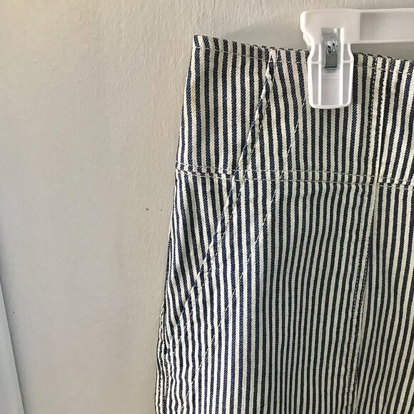 Women GAP Capri Style Striped Pants - Size 16 Tall - Picture 4 of 8